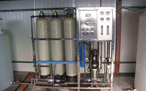 利用二級反滲透設備進行除鹽 利用二級反滲透設備進行除鹽