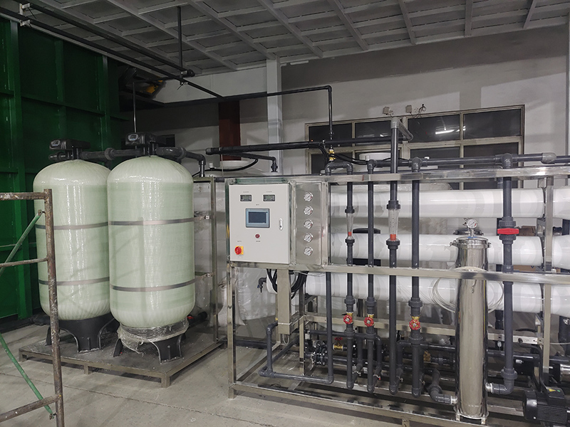 ���Ϳ�b�Sُ�I������h���B͸�O�乤�̰���