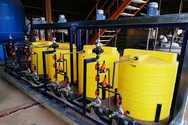 自動軟化水設備